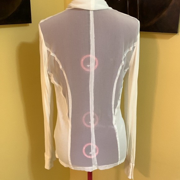 Fate Sheer cross over front top - Picture 8 of 11